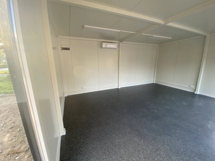 Contenedor de oficina tipo London 6,00 x 4,70 m