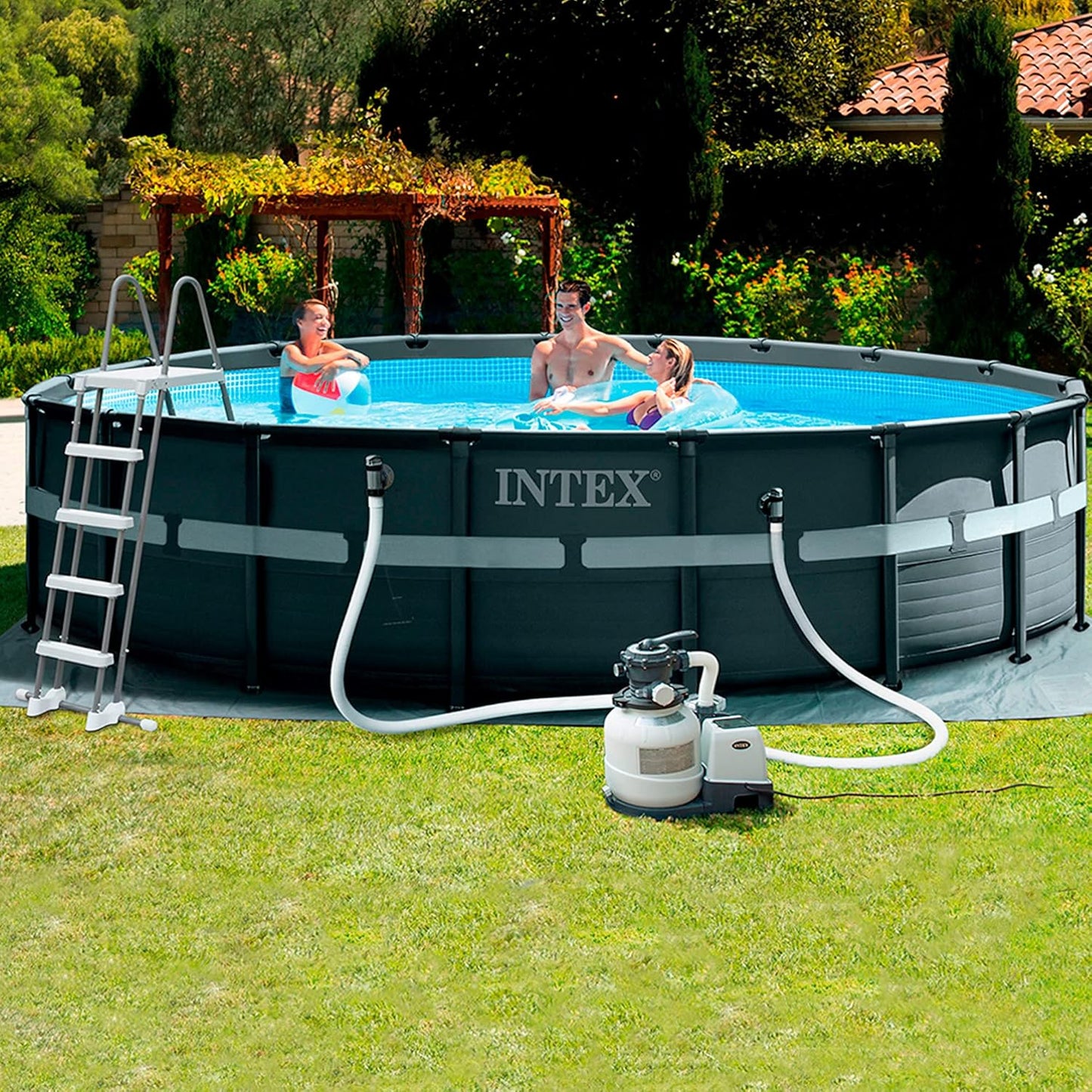 Piscina elevada redonda Ultra XTR Frame 549x132 cm con depuradora
