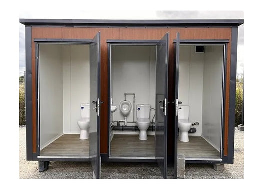 Contenedor Sanitario Tipo Pabellón con Triple Cabina