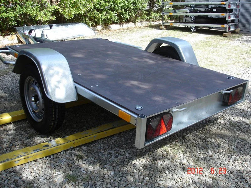 Remolque de equipaje New Boro Niewiadow BO717, 750 kg de peso bruto