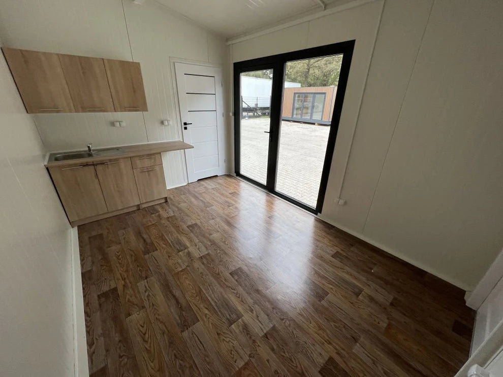 Contenedor de Oficina Residencial de 24 m2